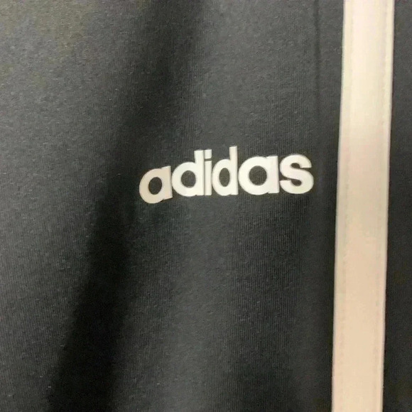 Adidas lightweight track pants boys size large - Picture 2 of 4